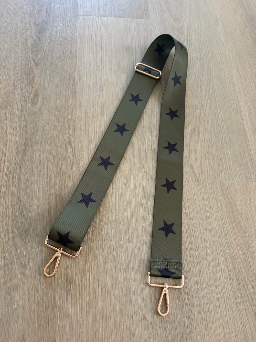 Ah Dorned Green Star Print Crossbody Bag Strap